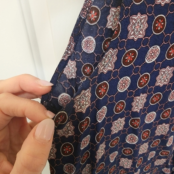 Sleeveless Blouse - Medallion Style Print - Picture 3 of 3